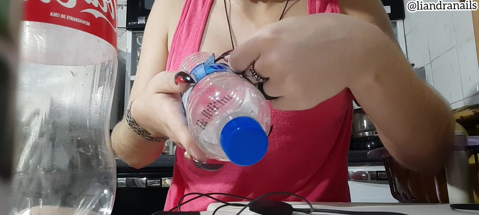 Goddess Li: Silné nehty