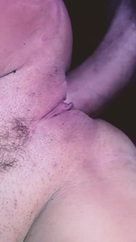 Ateşli kızlar iç çamaşırlı 1_sexy sarışın yüzüne boşalana kadar sert sikişiyor
