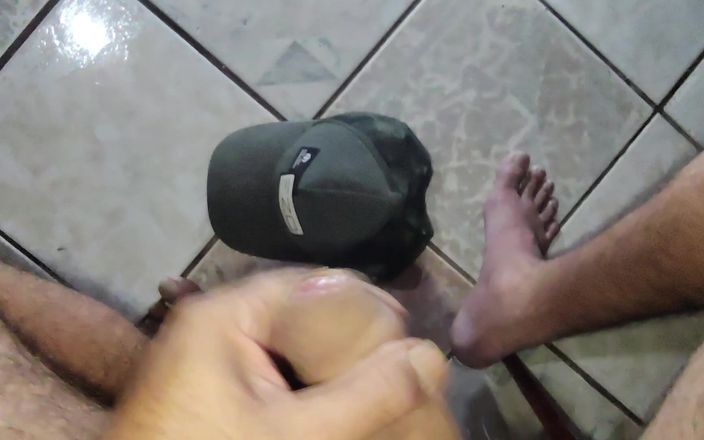 Stink HairyMale: Ejaculare în My Cap - Haine murdare