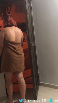 Meine frau nimmt lieferboten nackt - lizi love