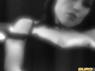 Porn Gutter: Lucie lagi nyari cinta