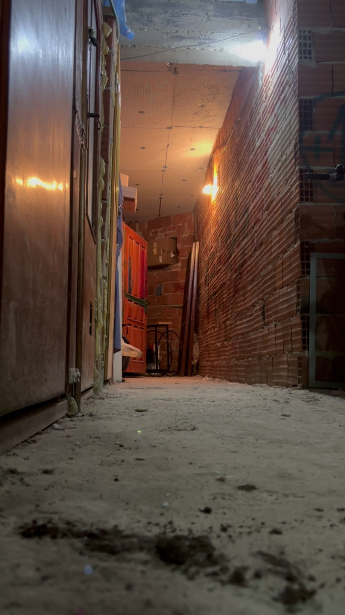 cd_aysemmm: Pizzacı çocuğu sutyensiz karşıladım