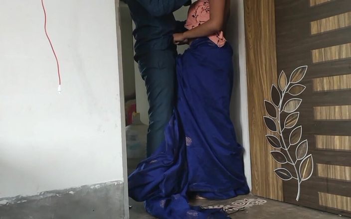 Nazima Khan: Bhabhi rief jemanden zu hause an und fickte ihre muschi