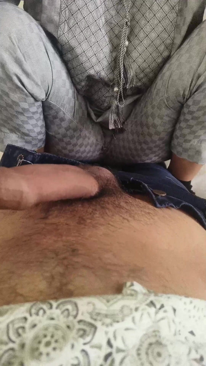 Sagita Sharm: 로맨틱한 분위기에서 마누라를 따먹고 보지를 즐기는 남편. 인도 인도 마을 힌디어 바이럴 섹스 비디오