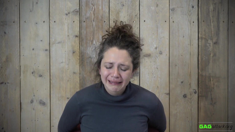 Gag Attack: Julia - mehrere PVC-klebeband-würgen