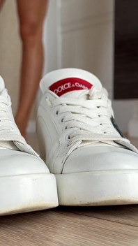Mijn D&g-sneakers smeeken om zich uit te kleden