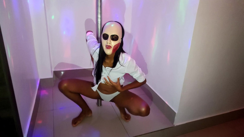 Martin13: Studenten gör hemlagad porr för att säkerställa bästa betyg med...