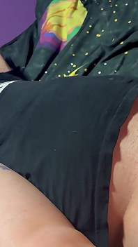 Čichání páchnoucích nohou Velký výstřik POV footfetish