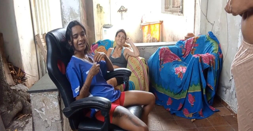 Sapatinha: Fucking Jasmine Santanna in the Ass While Her Lesbian stepbrother...