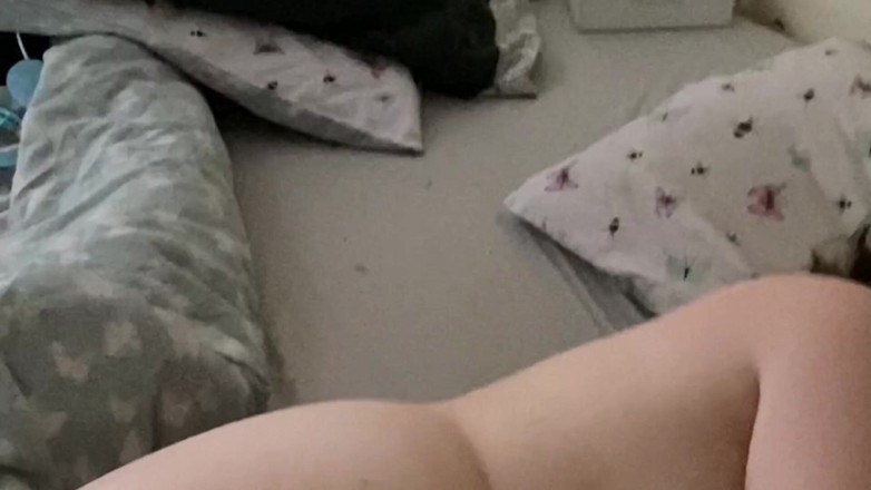 Frequentmasturbation: Nahá Na Mé Ženě, Abych Viděl Její Reakci