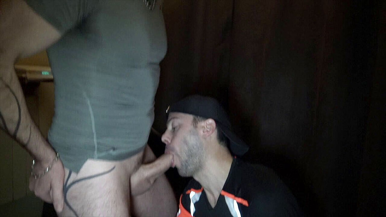 BAD BOYS FUCKERS FROM FRANCE: Трахнул грубо плохой парень в работе