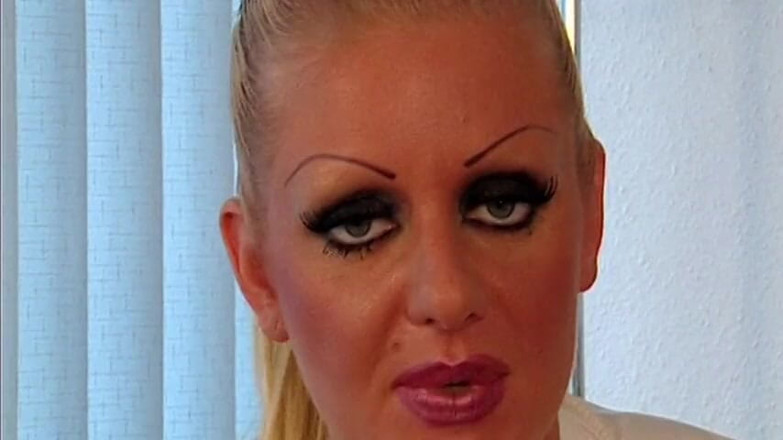BDSM Fetish Deutschland: BDSM Sadomaso Clinic Blonde Domme Submission