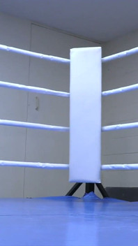 Kitty Marie Vs Katt Noir - walka na seksie