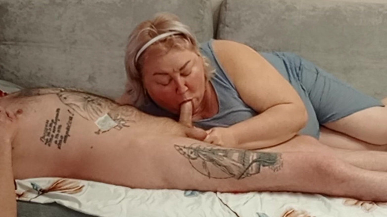 Zona901: Ich füttere meine stiefmutter mit sperma