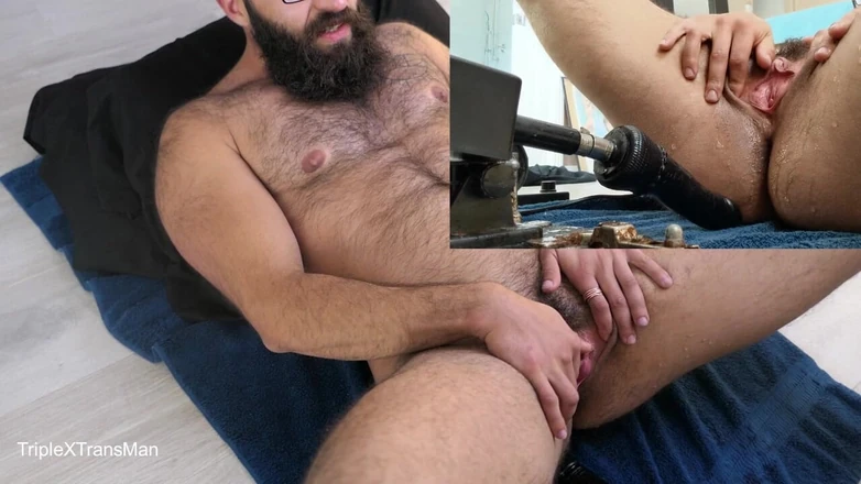 TripleXTransMan: Squirting on the Fuck Machine