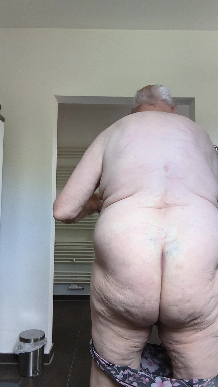 Karlchengeil: Wife's Flower Pantie and Belted
