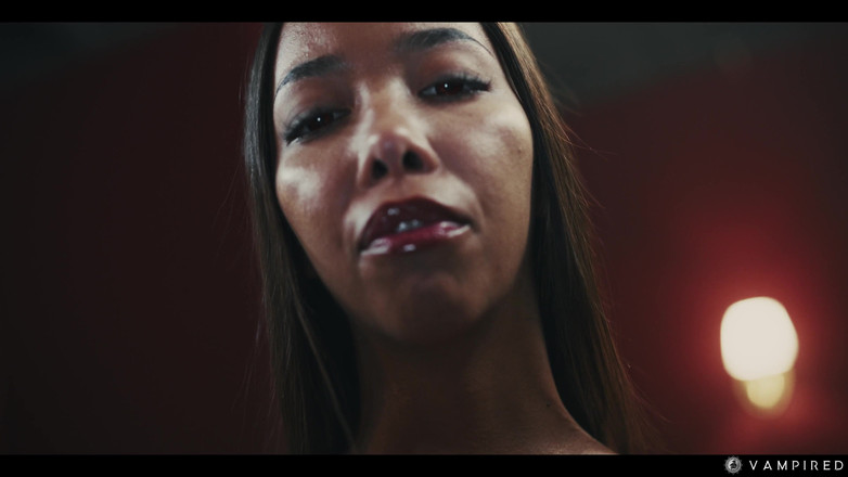 Vampired: शाश्वत सौंदर्य