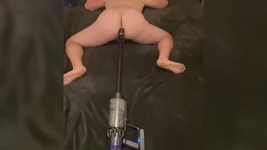 大屁股泡泡屁股男人用吸尘器乱搞
