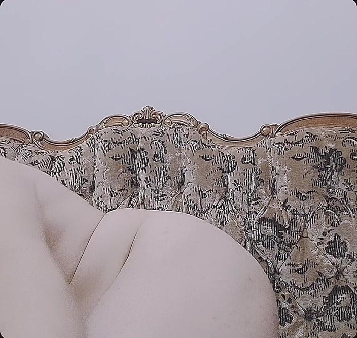 Kitty_Cross: Crossdressing potěšení: přijměte svobodu vyjádřit svůj jedinečný styl a oslavujte...