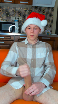 Alone After Class Twink Pumps to Pure Ecstasy