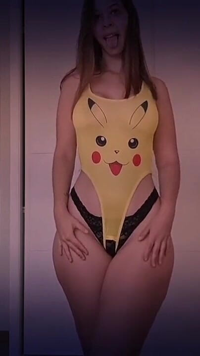 Blonde Latina Sexy (Holy candy)