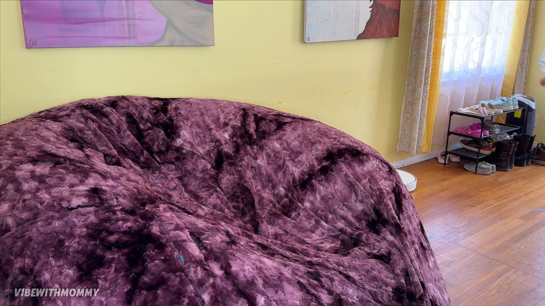 VibeWithMommy: แม่เลี้ยง Lovesac บําบัดควย
