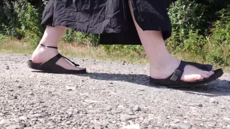 Footfetish: Little Walk with Puddles in Birkenstocks