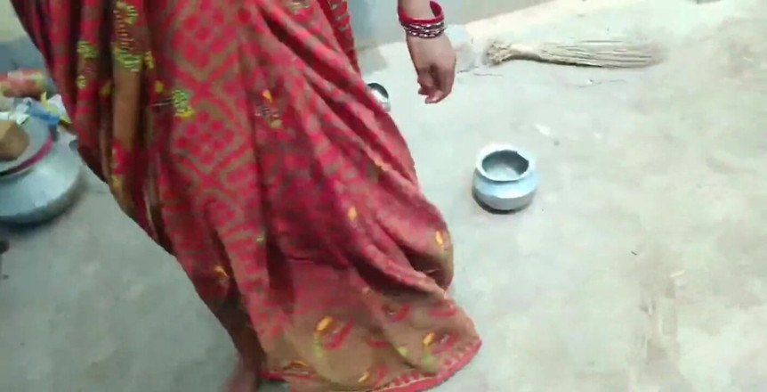 Kumari sushma: Indiancă desi bhabhi bhabhi care se pișă