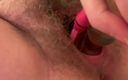 Queenyroxy: Omg!!! Hairy BBW Slut Stuffs Hairbrush in Pussy and Masturbates