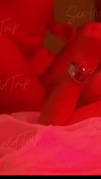 Sexworldtrip - amatérská sexy latina v hotelovém pokoji Red Light, skutečné domácí sání a šukání
