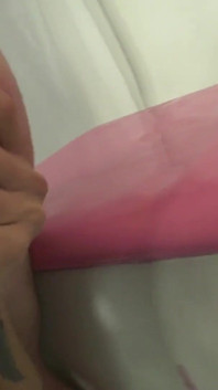 Transsexual Grazy Rodriguez abre a bunda de seu novo escravo