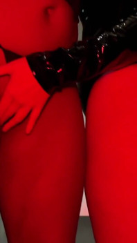 Al Mio Comando: Il Bacio Più Caldo E La Presa Più Forte Di Fever Films