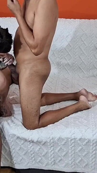 Doi bărbați fac baie cu spermă în tatuaj