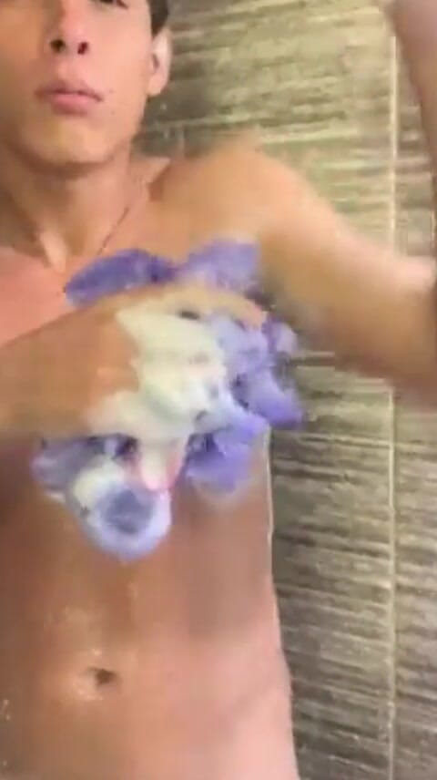 The Substance: Zayıf çıplak erkekler sabah penetrasyonları için dairemde beni bekliyor!