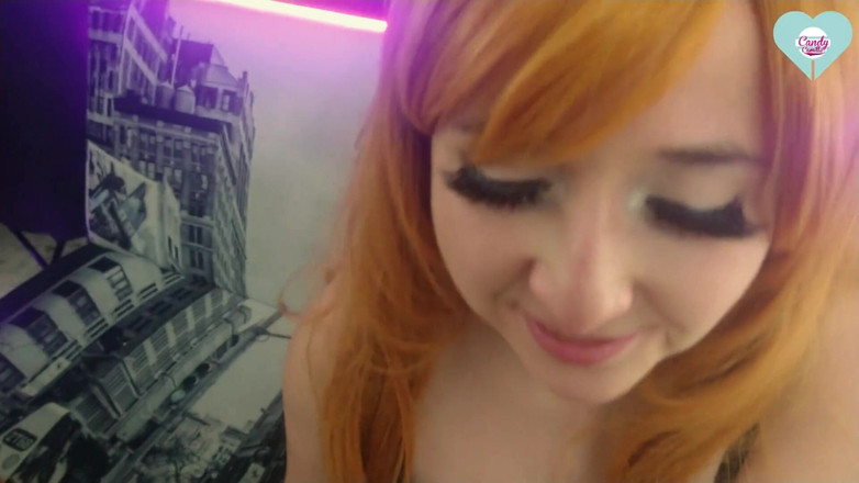 Candy Camille: Asuka mi kouří a polyká mé sperma