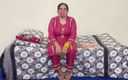 Raju Indian porn: Mooie Indische Desi Bhabhi met enorme tieten dildo rijdend