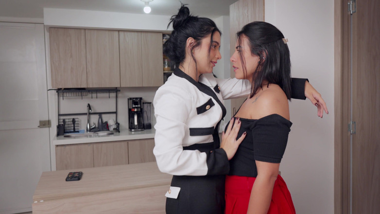 MinGalilea: My Lesbian Landlady Makes Me Have Sex with Her Because...
