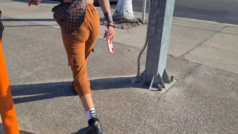 German amateur - 100% German hardcore videos: 丰满熟女在她被摧残的阴户上得到温暖的精液