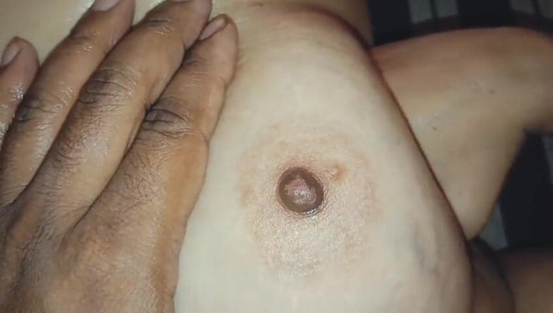 Asslove: Xoa bóp và quan hệ tình dục qua đường hậu môn