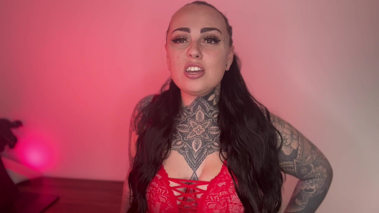 Miss Valentina: 게이로 가도록 격려