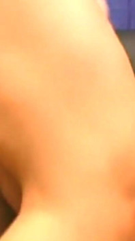 Tombul orta yaşlı seksi kadın zonklayan yarakla genişliyor döl damlıyor
