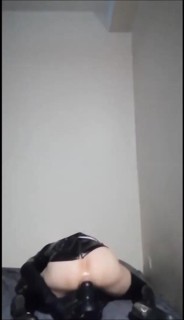 Rita anal rubberdoll: Yumruk eğitimi hizmetçisi.