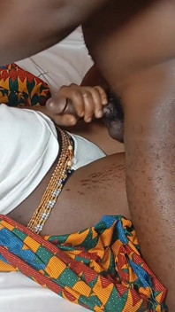 Studente e insegnante africani che si divertono
