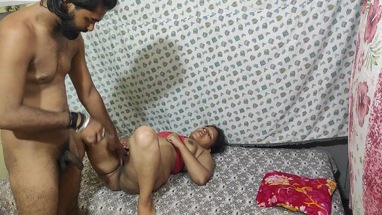 Hindi-Sex: Video rekaman seks pasangan india ngentot posisi misionaris