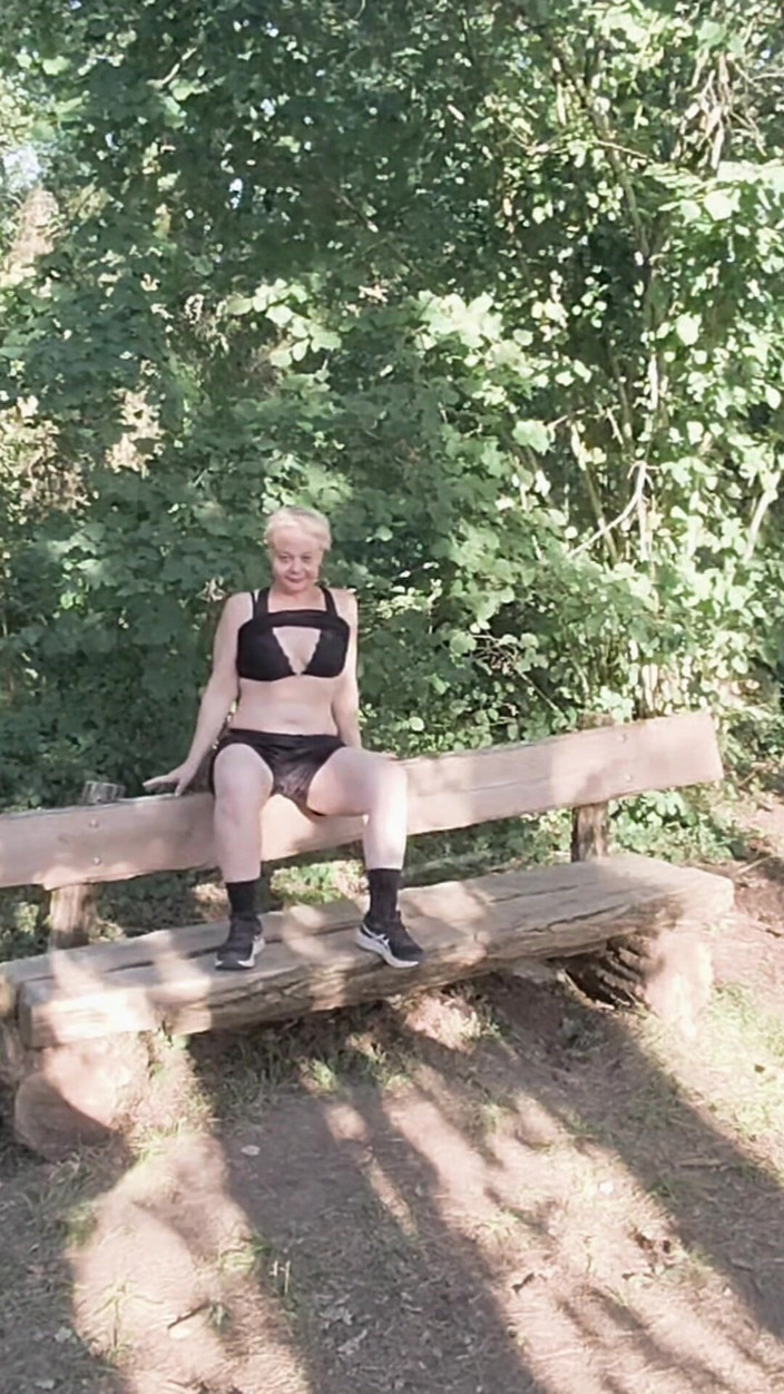 Sofy13: Hola, Cariño, Quiero Que Vengas Y Me Folles Como Una...