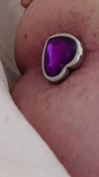 I Spread My Tight Hole with the Big Plug and Cum Profusely