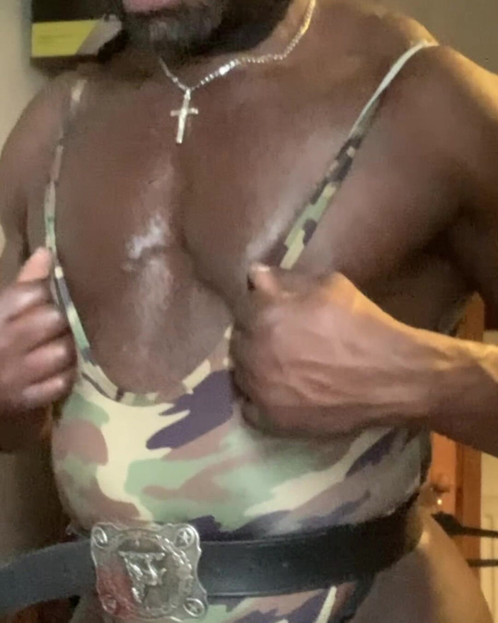 Masculine crossdresser: Singlet Thigh High Boots Crossdresser Prostata Wank