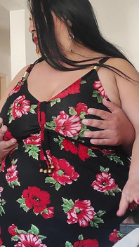 Reife BBW-MILF verführt junge, nur fans in zeitlupe