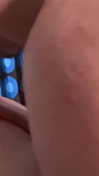 Mund nimm sie, sie kämpft, sie siehst ihren bauch, während ich leckt