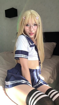 - ¡Estoy listo para estudiar! Linda chica asiática masturbándose, Ahegao y corrida con pequeño coño